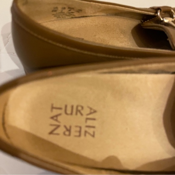 Naturalizer Women's Brown Leather Loafers Slip On Shoes - Picture 5 of 6